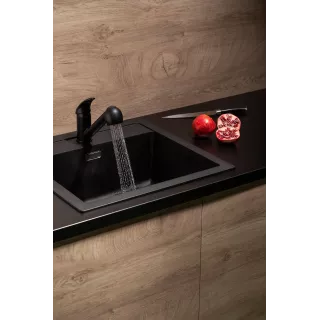 KFA Armatura INDIRA BLACK bateria kuchenna z wyciąganą wylewką 6613-110-81