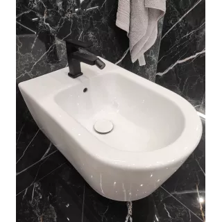 Roca Inspira Round bidet podwieszany z otworem 37 x 56 x 25 cm biały z zestawem montażowym A357525000