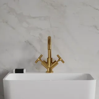 Omnires MODERN bateria umywalkowa z korkiem klik-klak, złoty połysk C301GL