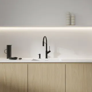 Omnires VITA bateria kuchenna z wyciąganą wylewką, czarny mat VI6350BLBL